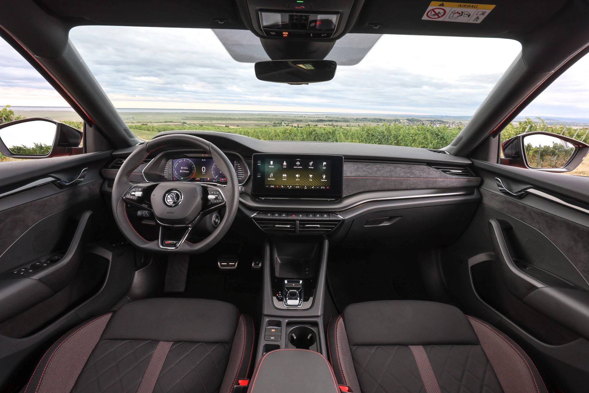 octavia_rs_iv_combi_sme_09-1920x1281