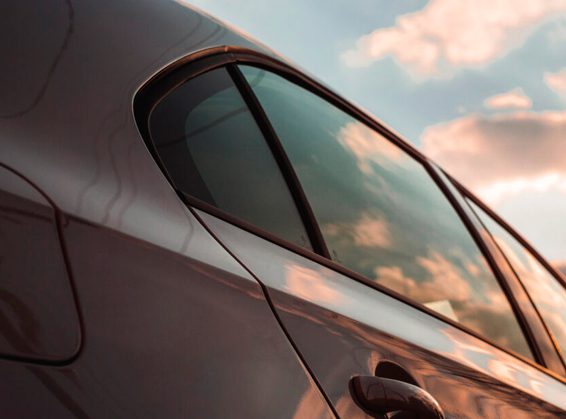Elegir un coche ya no es solo cuestión de marca, diseño o precio. La pregunta más importante es: ¿qué tipo de motor se adapta mejor a tu vida?